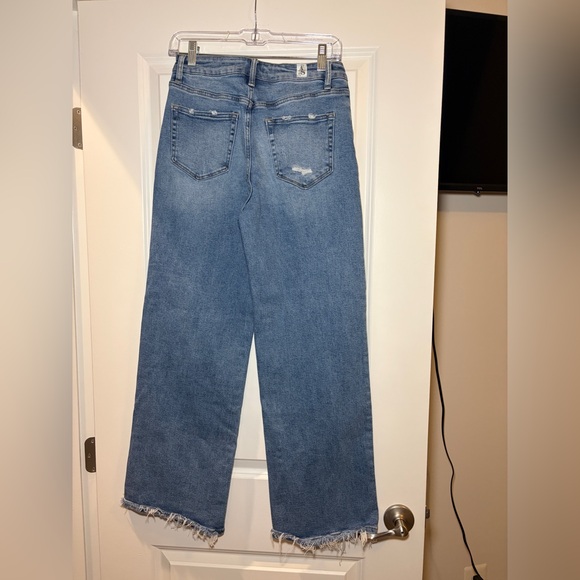 Altar'd State | Distressed Wide Leg Jeans - Picture 3 of 5